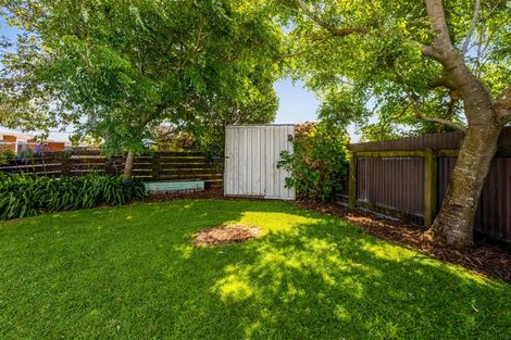 Photo of property in 18 Culzean Grove, Bell Block, New Plymouth, 4312