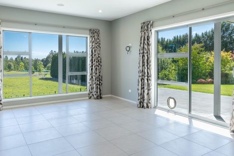 Photo of property in 30c Thompsons Track, Aongatete, 3178