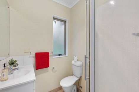 Photo of property in 17a Valley Road, Waiuku, 2123