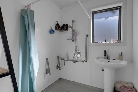 Photo of property in 28 Primrose Street, Frankton, Hamilton, 3204