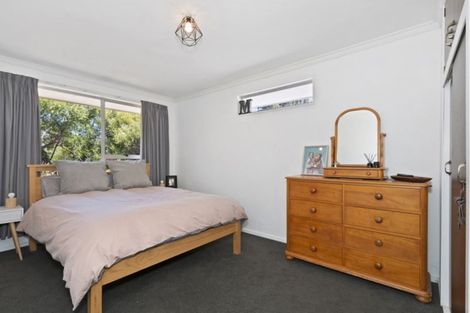 Photo of property in 96 Lake Terrace Road, Burwood, Christchurch, 8061