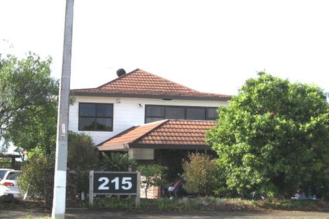 Photo of property in 215 Hobsonville Road, Hobsonville, Auckland, 0618