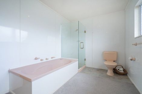 Photo of property in 106 Wharekaho Sh25 Road, Wharekaho, Whitianga, 3592
