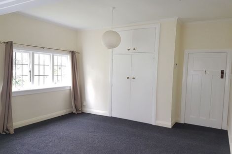 Photo of property in 15a Raine Street, Karori, Wellington, 6012