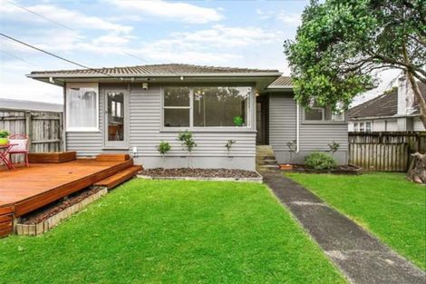 Photo of property in 29 Woodside Road, Massey, Auckland, 0614