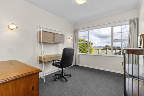 Photo of property in 114 Pipiroa Road, Ngatea, 3503