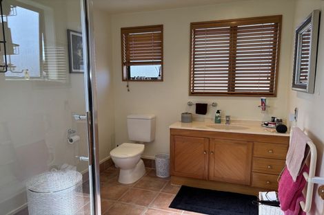 Photo of property in 12 Grove Avenue, Weston, Oamaru, 9401