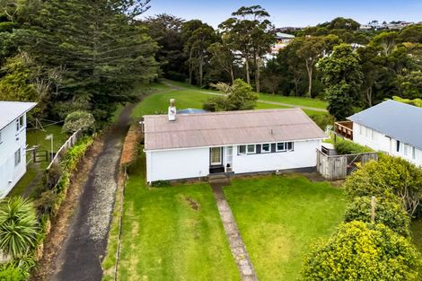Photo of property in 13 Wiremu Place, Blagdon, New Plymouth, 4310