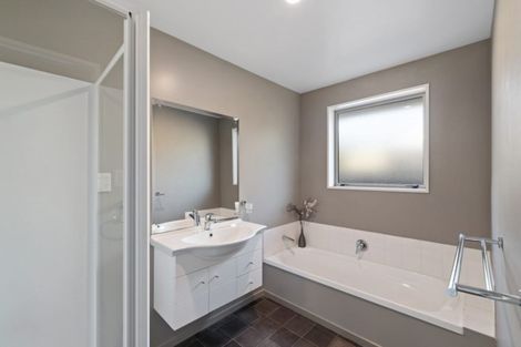 Photo of property in 12 Marlowe Place, Rolleston, 7614