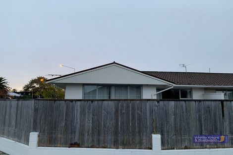 Photo of property in 1/7 Dover Street, St Albans, Christchurch, 8014