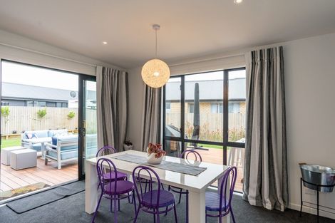 Photo of property in 15 Hamlett Drive, Woodend, 7610