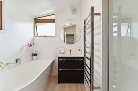 Photo of property in 22 Gillies Avenue, Taupo, 3330
