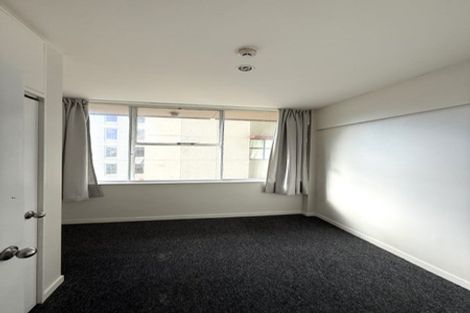 Photo of property in Terrace Tower Apartments, 126 The Terrace, Wellington Central, Wellington, 6011