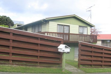 Photo of property in 54 Viewmont Drive, Harbour View, Lower Hutt, 5010
