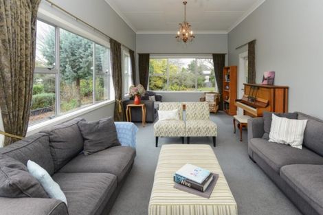 Photo of property in 2 Henderson Street, Otane, 4202