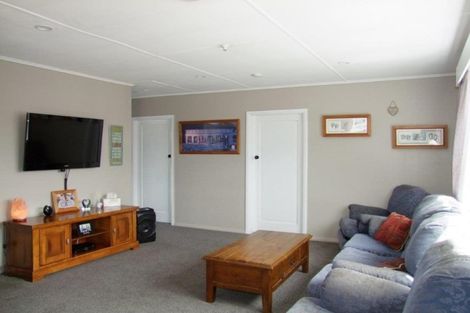 Photo of property in 52 Johnson Street, Milton, 9220