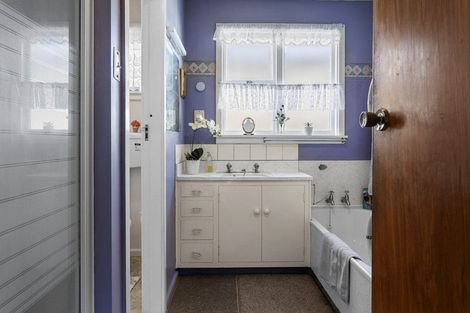 Photo of property in 25 Geddis Street, Rangiora, 7400