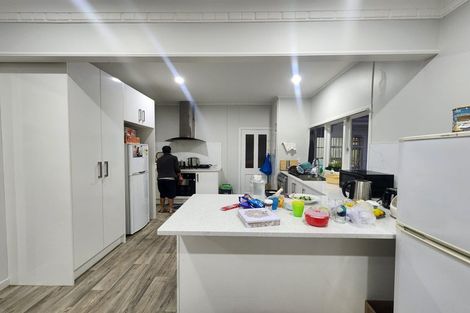 Photo of property in 13 Great South Road, Papatoetoe, Auckland, 2025