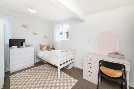 Photo of property in 9 Rongopai Street, Palmerston North, 4414