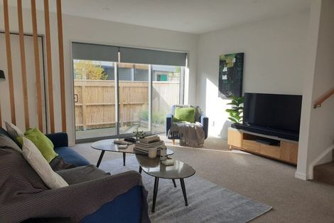Photo of property in 7u8 Handyside Street, Tawa, Wellington, 5028