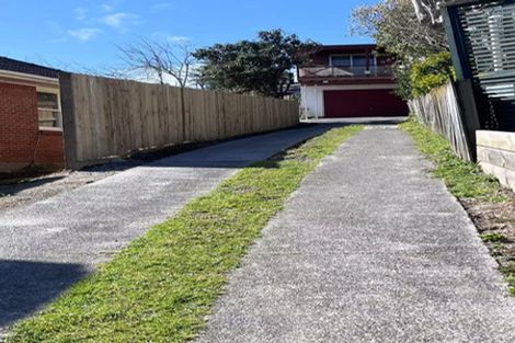 Photo of property in 15 Lyford Crescent, Sunnynook, Auckland, 0620
