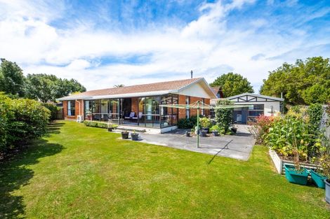 Photo of property in 25 Heaphy Place, Casebrook, Christchurch, 8051