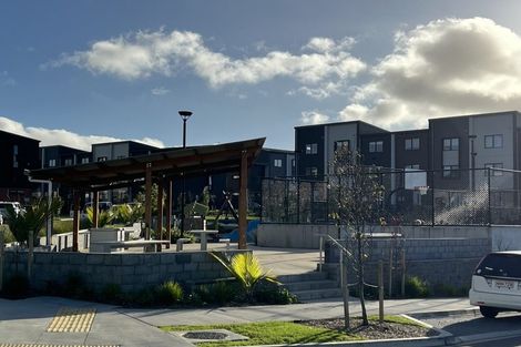Photo of property in 357 Glengarry Road, Glen Eden, Auckland, 0602