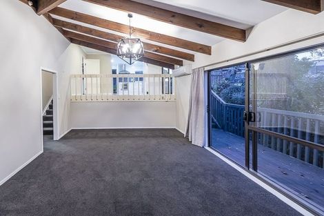 Photo of property in 12 Bedford Street, Te Atatu South, Auckland, 0610