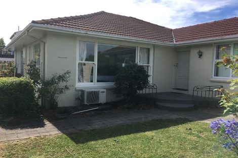 Photo of property in 156 Ilam Road, Ilam, Christchurch, 8041