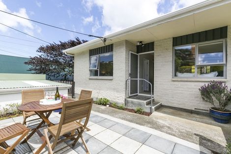 Photo of property in 78f3 Clyde Street, Island Bay, Wellington, 6023
