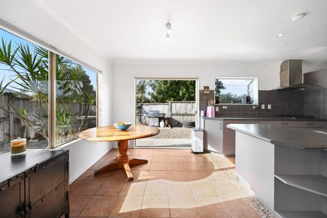 Photo of property in 27a Windsor Road, Maeroa, Hamilton, 3200