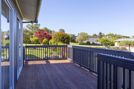 Photo of property in 2/12 Isobel Street, Acacia Bay, Taupo, 3330
