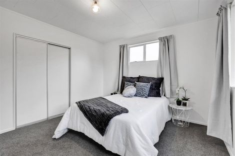 Photo of property in 18 Culzean Grove, Bell Block, New Plymouth, 4312