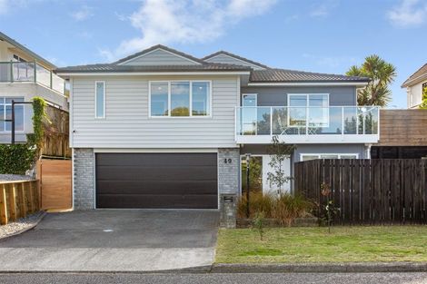 Photo of property in 49 Golf Road, Paraparaumu Beach, Paraparaumu, 5032
