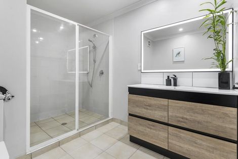 Photo of property in 8/8 Monte Cassino Place, Birkdale, Auckland, 0626