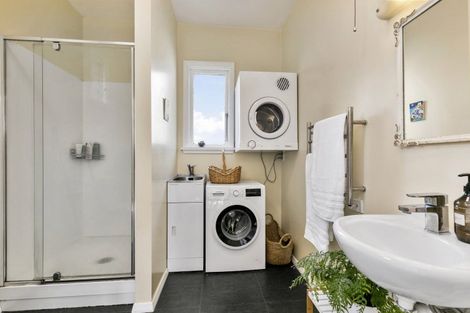 Photo of property in 181 The Parade, Island Bay, Wellington, 6023