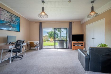 Photo of property in 13 Houhere Place, Pukete, Hamilton, 3200