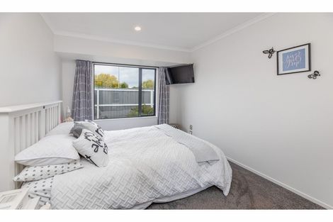 Photo of property in 8 Matawai Close, Rangiora, 7400