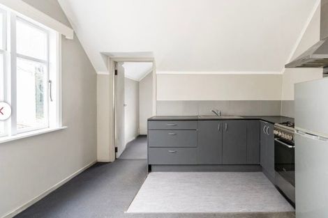 Photo of property in 5/28-28b Austin Street, Mount Victoria, Wellington, 6011