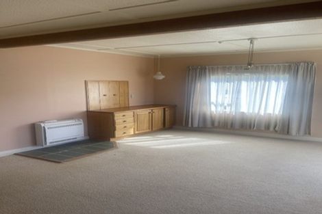 Photo of property in 84a Creswick Terrace, Northland, Wellington, 6012