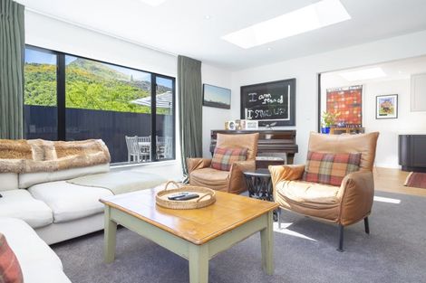 Photo of property in 65 Centennial Avenue, Arrowtown, 9302
