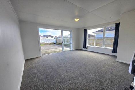 Photo of property in 5 Avon Street, Stratford, 4332