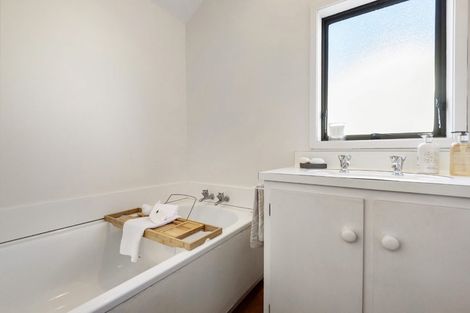 Photo of property in 2/87 Manuka Road, Bayview, Auckland, 0629