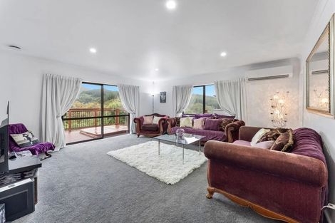 Photo of property in 13 Frankie Stevens Place, Riverstone Terraces, Upper Hutt, 5018
