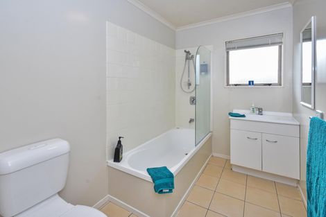 Photo of property in 6 Grangewood Close, Favona, Auckland, 2024