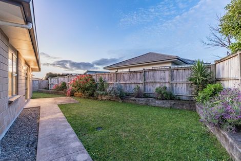 Photo of property in 332 Harbourside Drive, Karaka, Papakura, 2113