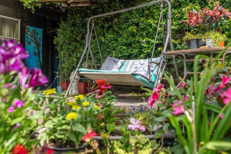 Photo of property in 24 Cross Street, Raglan, 3225