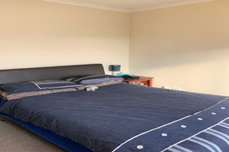 Photo of property in 14 Cresswell Place, Johnsonville, Wellington, 6037