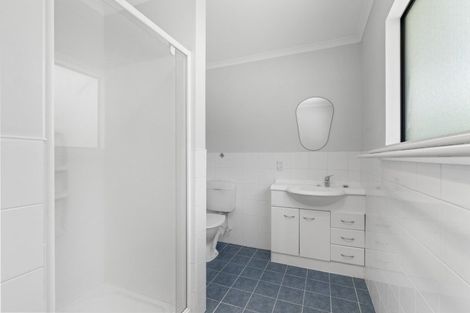 Photo of property in 9 Caughley Place, Otaki Beach, Otaki, 5512