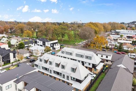 Photo of property in 41d Cook Street, Hamilton East, Hamilton, 3216